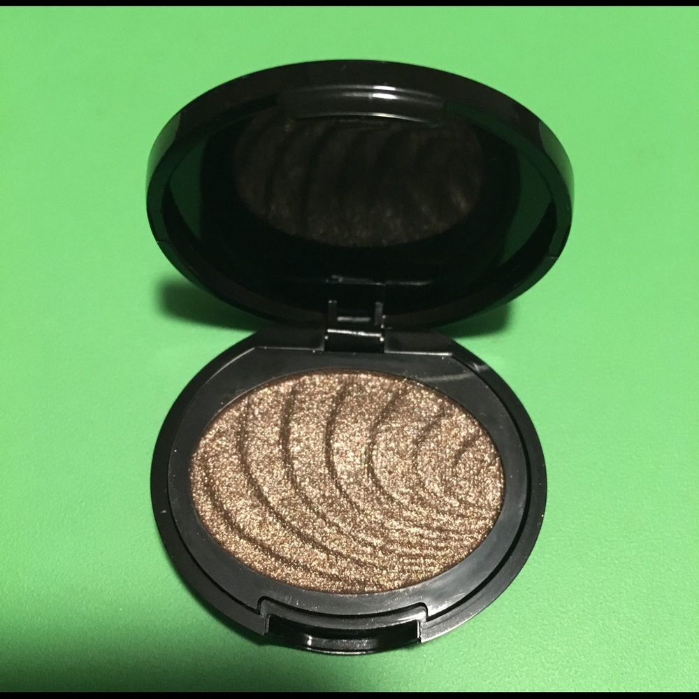 New No. 7 Eye Shadow .03 oz Brand New Pink Blossom
